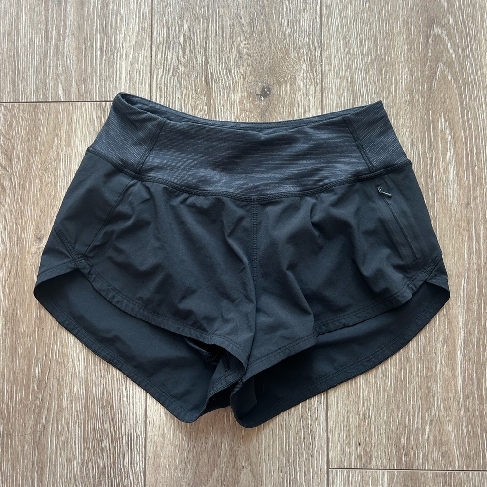 Hudson 2” Shorts in Black